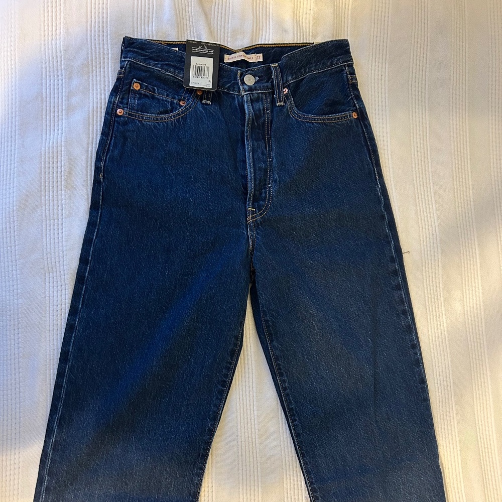 Levi’s ribcage straight ankle jeans